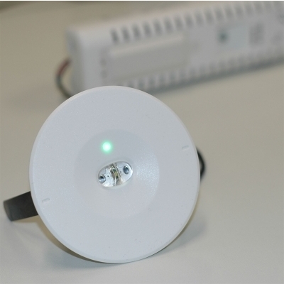 Ecl. de sécurité LED GuideLed MP2 O-AT LED enc NP AT sym EATON